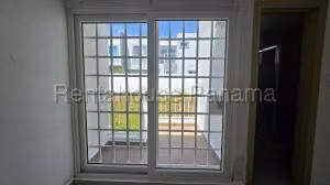 Venta de Casa con 188m2 en Brisas del Golf PH Victoria 27-1271SR - Imagen 16
