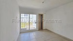 Venta de Casa con 188m2 en Brisas del Golf PH Victoria 27-1271SR - Imagen 13