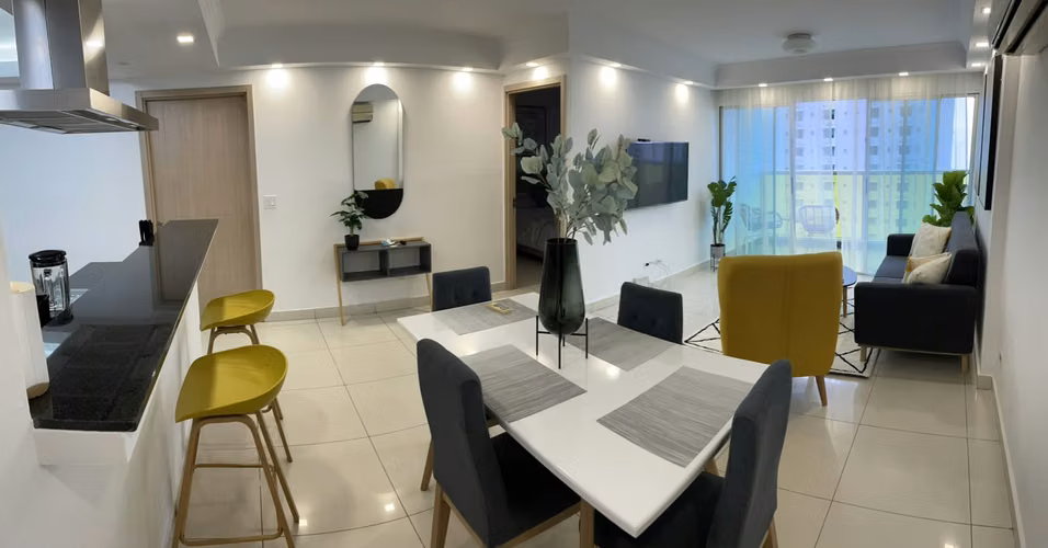 Alquiler | Moon Tower, 98m², 2 Recámaras, Full Amoblado – ¡Excelente Ubicación! - Imagen 4