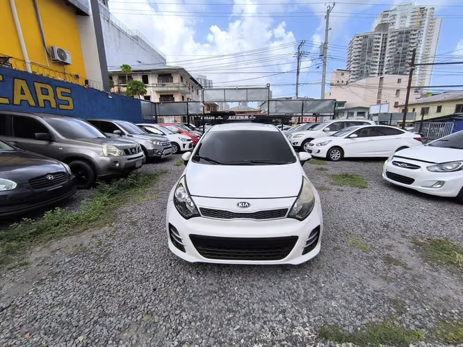 KIA RIO 2017 HB AUTOMATICO - Imagen 3