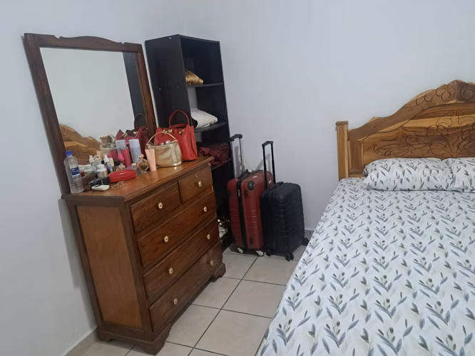 Apartamento Via España cerca del Metro -  Sin intermediarios - Imagen 2