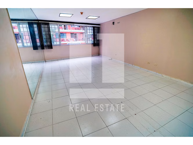 Se Alquila Local Comercial en El Cangrejo, PH Eder Blue - Imagen 2