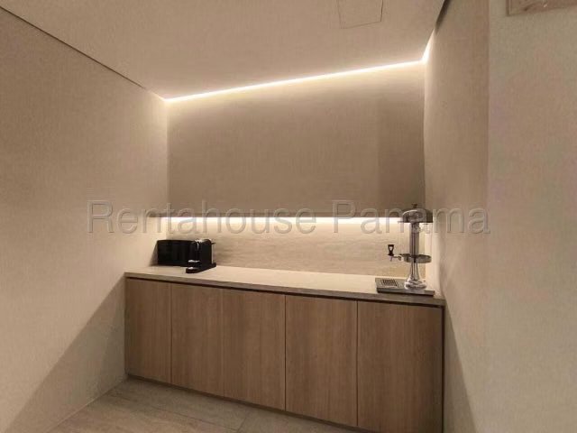 Apartamento en alquiler en Condado del Rey. EH - Imagen 17