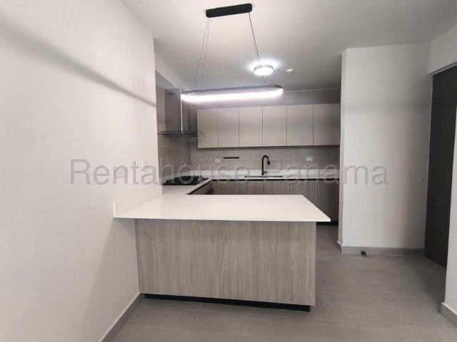 Apartamento en alquiler en Condado del Rey. EH - Imagen 4
