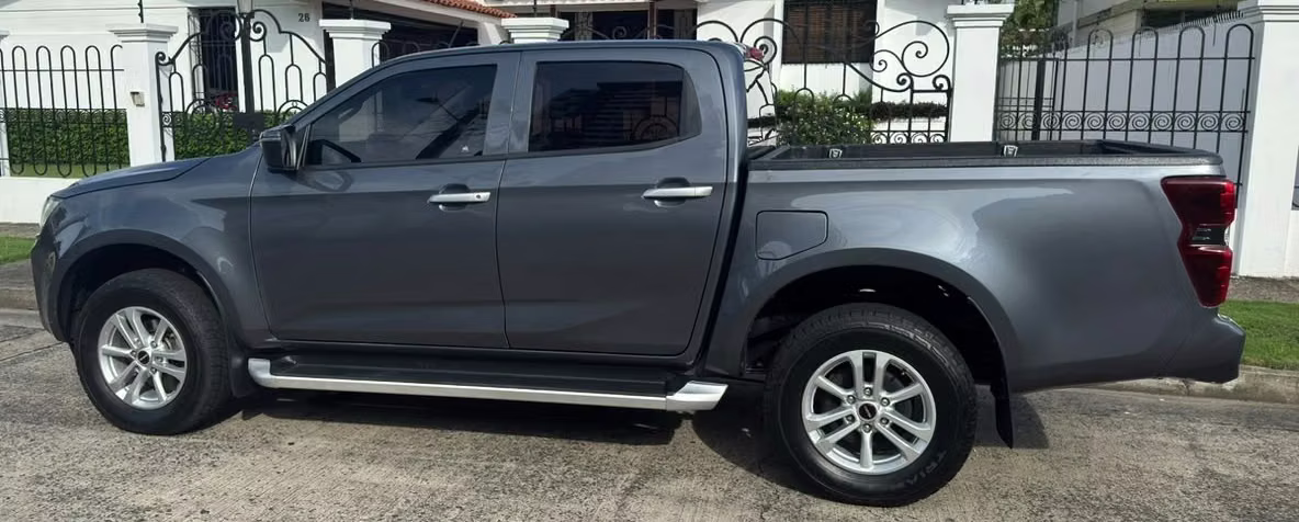 D-MAX 2024  AUTOMATICO 4X4 EN 25,995 al CREDITO o al CONTADO - Imagen 4