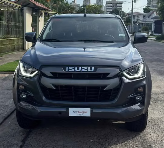 D-MAX 2024  AUTOMATICO 4X4 EN 25,995 al CREDITO o al CONTADO - Imagen 3