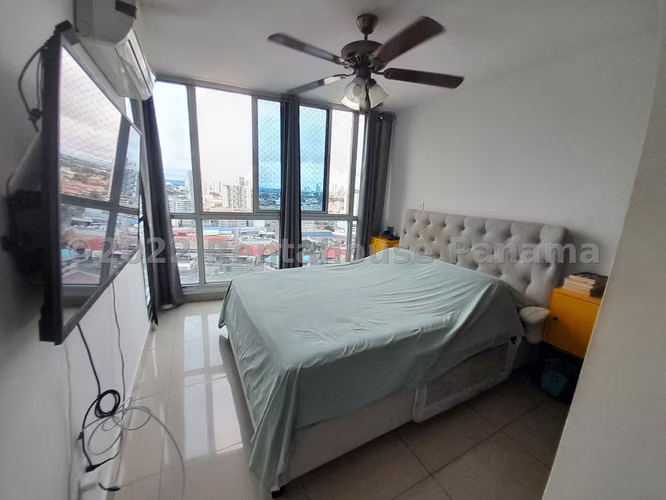 Venta de Apartamento en Carrasquilla Ph Coral Towers EC