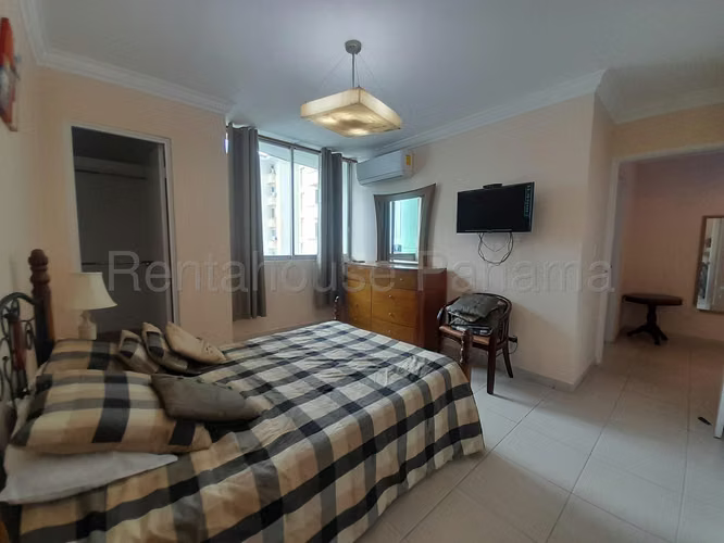 Venta de Apartamento Amoblado en Condado del Rey Ph GREEN PARK EC