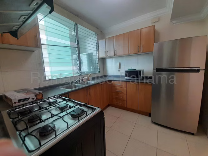 Venta de Apartamento Amoblado en Condado del Rey Ph GREEN PARK EC
