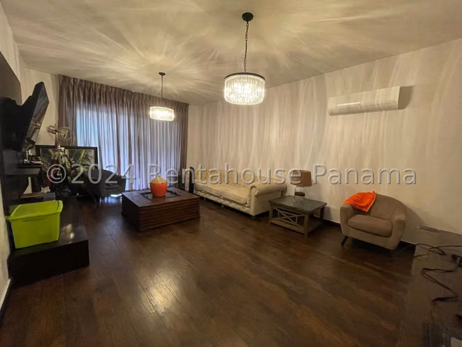 Venta de Casa en Clayton Embassy Club