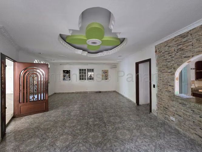 Venta de Casa en Llano Bonito Llano Bonito Solo Cliente Directo LFC