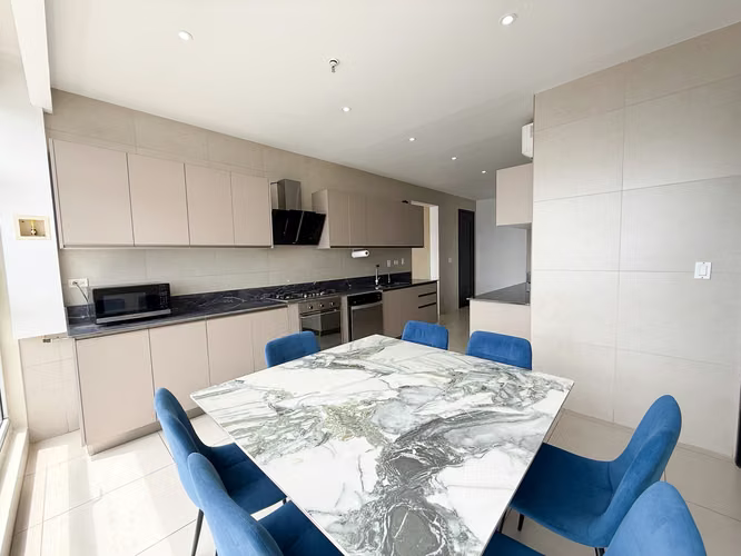 Penthouse Remodelado con Terraza en Q Tower, Punta Pacifica - Imagen 6