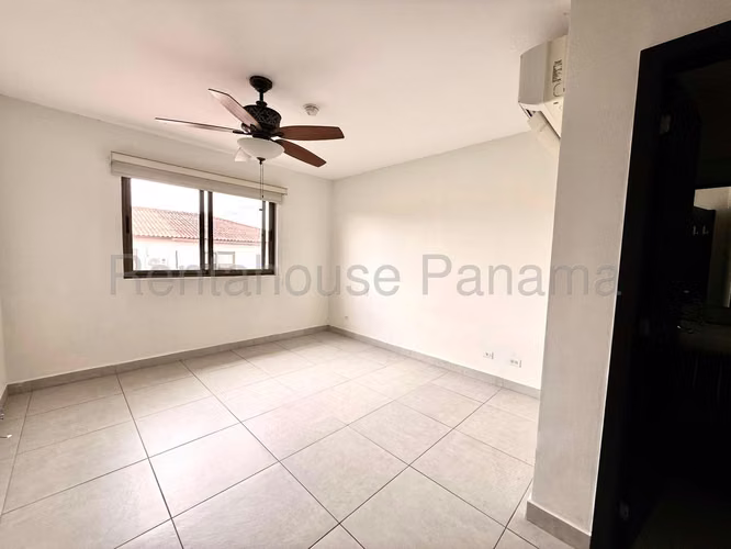 Alquiler de casa en Woodlands 27MVCH1345 - Imagen 5