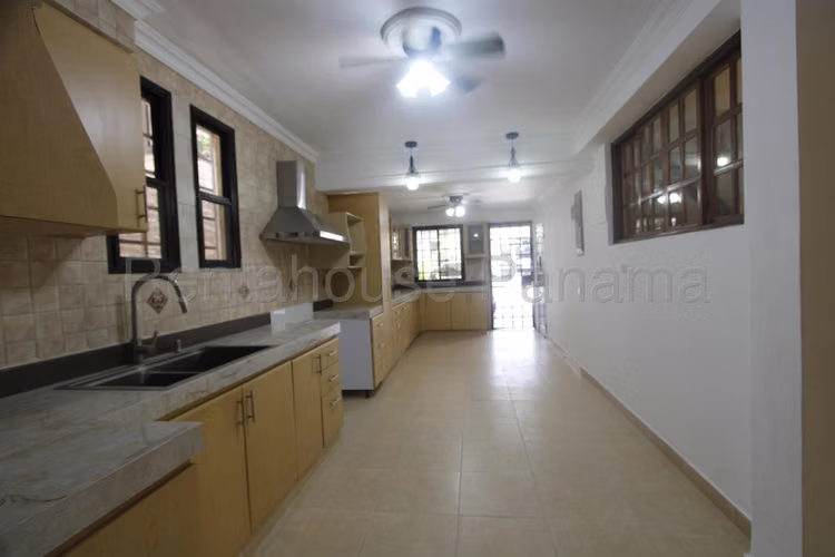 Venta de Casa en San Francisco, Loma Alegre (Solo Cliente Directo) - Imagen 4