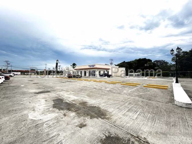 Local Comercial en Venta en Playa Blanca  JG