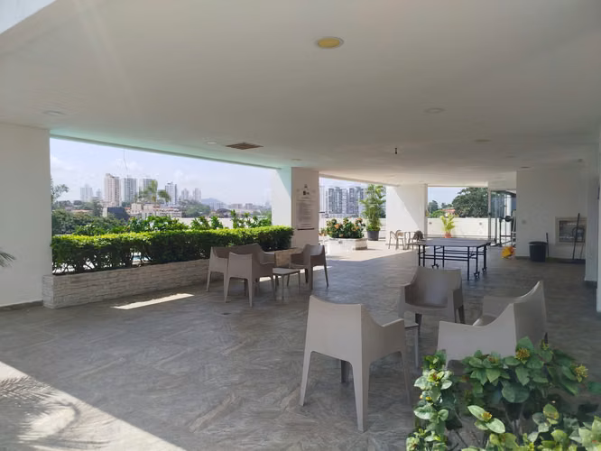Apartamento Semiamoblado en PH Metro View | 2 Recámaras y 2 Parking - Imagen 13