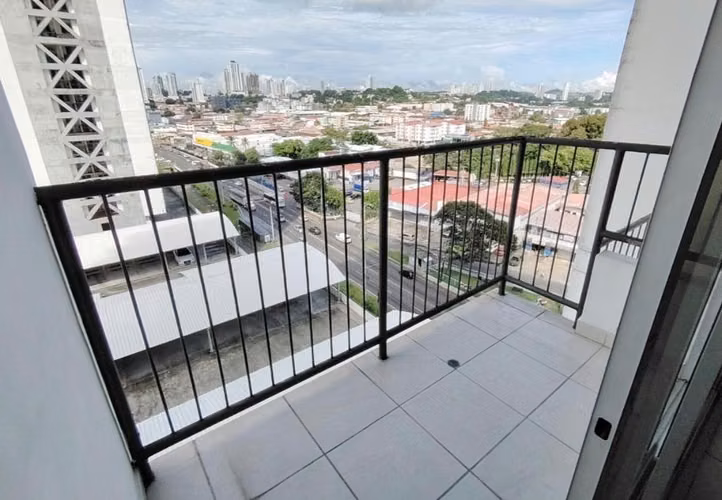 En Venta Apartamento Vía España Edificio Lefrevre 75 - Imagen 2