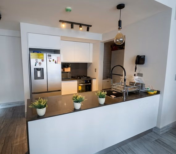 Apartamento en Avenida Balboa 123m² | con balcón y vista al mar - Imagen 4