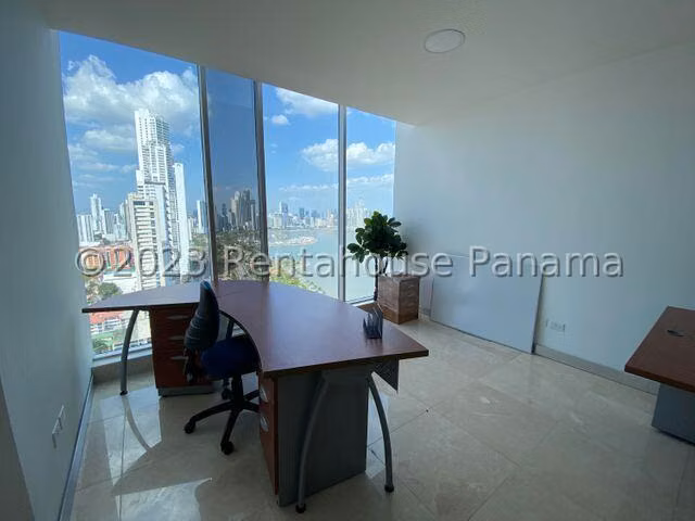 Alquiler de Oficina Comercial en Avenida Balboa G976GRR - Imagen 3
