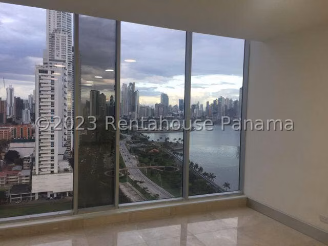 Alquiler de Oficina Comercial en Avenida Balboa G976GRR - Imagen 10