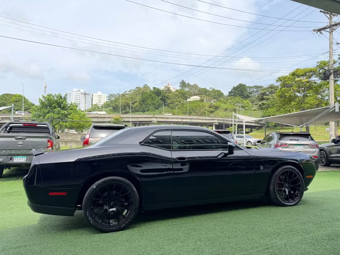 Dodge Challenger 2016