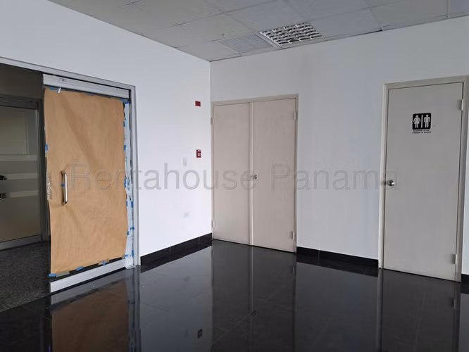 Alquiler de Oficina Comercial en Avenida Balboa I5833GRR - Imagen 5