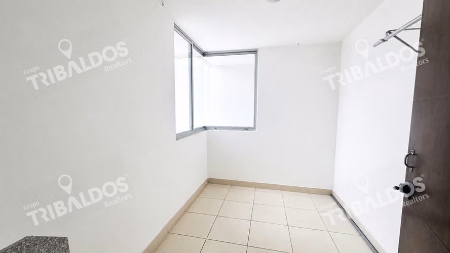 Apartamento en Venta en Transístmica de 2 Recámaras – PH Central Park