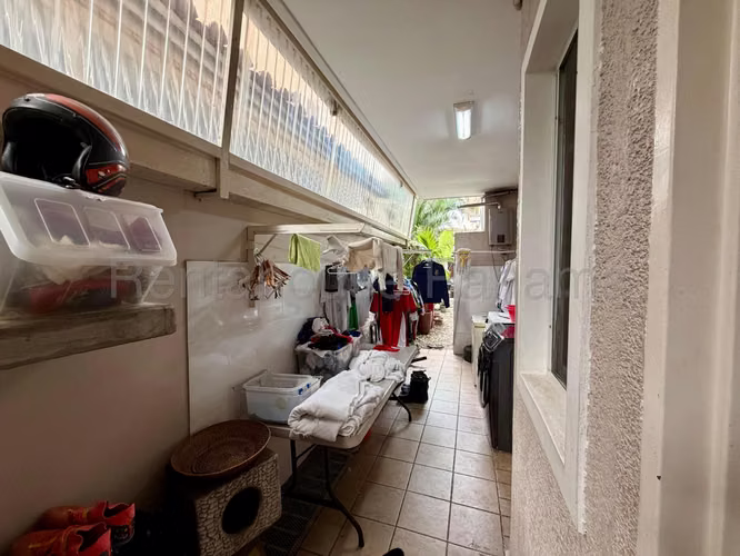 Vendo Casa de 265 m² en PH Palmeras del Este, Costa del Este 27-631GG