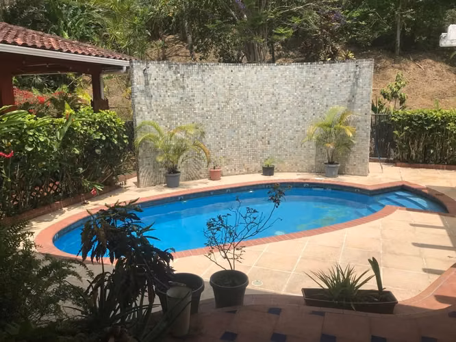 Casa en Alquiler – Albrook | Residencia de Lujo | Piscina | Jacuzzi - YP - Imagen 3