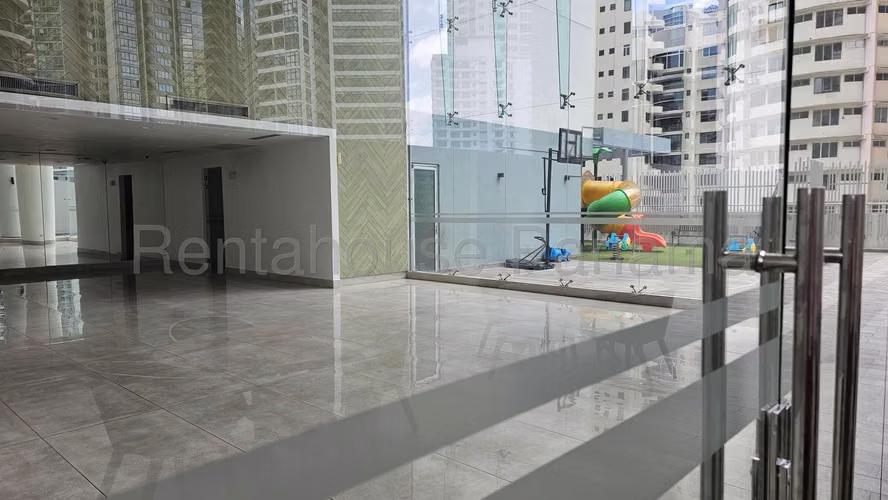 Amplio Apartamento en Venta en Punta Paitilla 27PPM1347 - Imagen 19