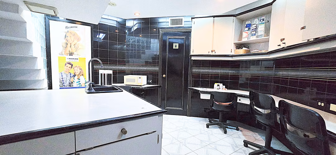 CLÍNICA ODONTOLÓGICA DE 503.27 M² EN VENTA O ALQUILER CON OPCIÓN A COMPRA