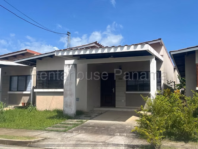 VENTA DE CASA EN ARRAIJAN DDB26-9138