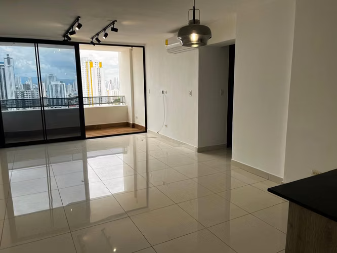 Apartamento en venta – PH Carreras, El Carmen