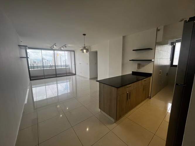 Apartamento en venta – PH Carreras, El Carmen