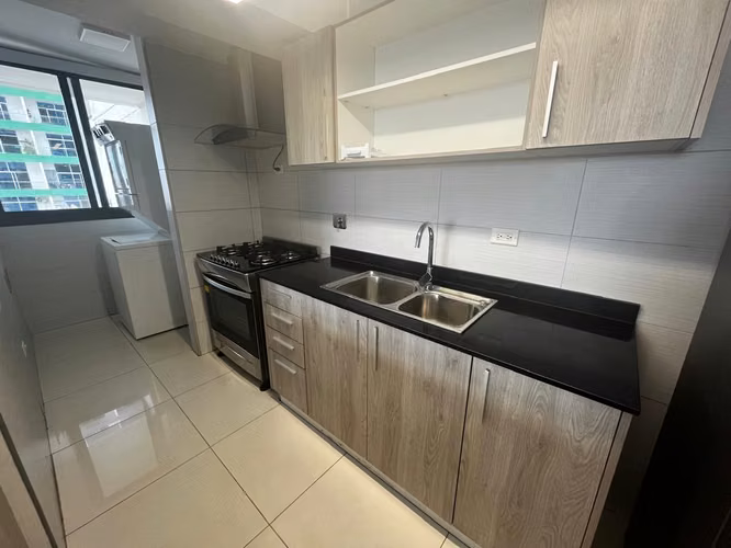 Apartamento en venta – PH Carreras, El Carmen