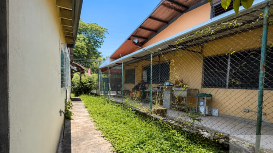 SE VENDE CASA COMERCIAL - BETANIA , CAMINO REAL - Imagen 8