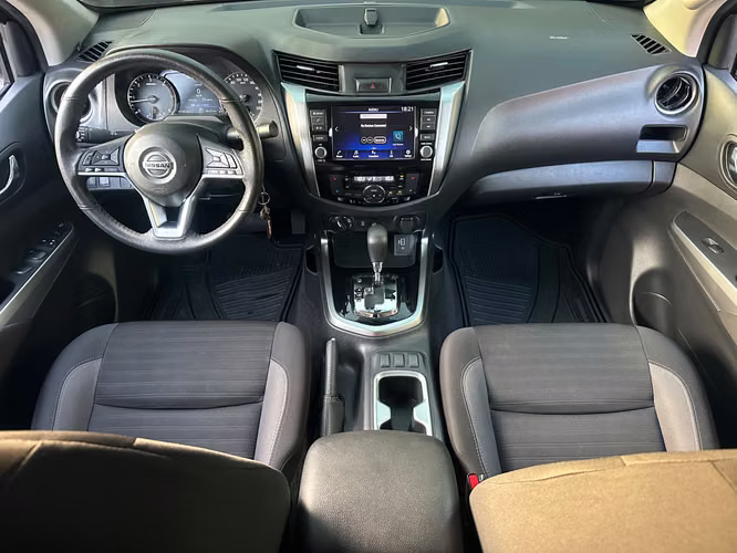 NISSAN FRONTIER AÑO 2023 AUTOMÁTICO 4X4 - Imagen 13