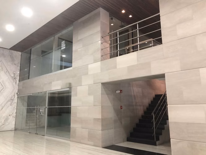 Oficina en Alquiler, Torre Empresarial Hi Point, Bella Vista