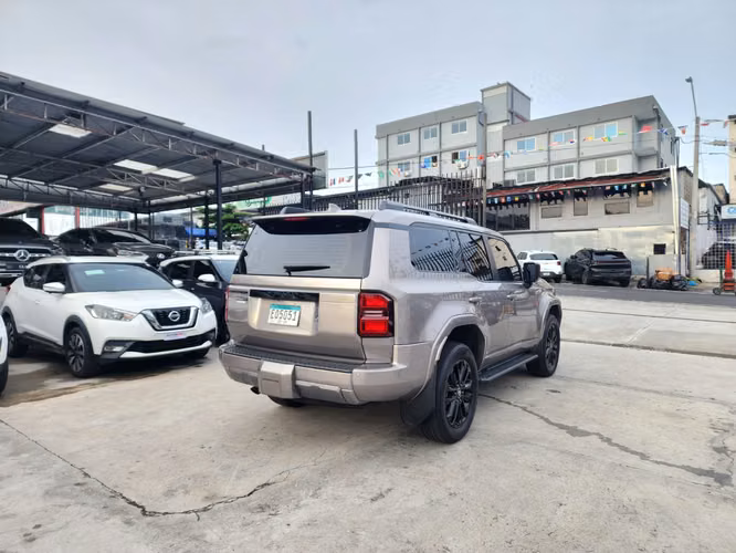 Toyota Land Cruiser Prado VX 2025 - Imagen 4