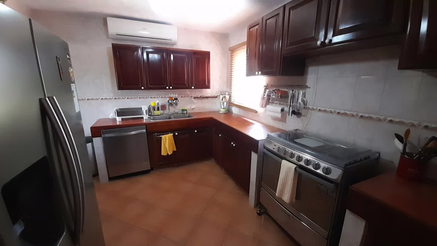 Punta Barco Resort. Riverside. 157 m 3r 3.5b 2est $220,000.00neg - Imagen 6
