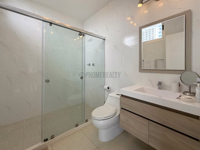 Apartamento Amoblado de 2 Recámaras en Alquiler en Avenida Balboa – 137 m² con Vista al Mar - Imagen 15