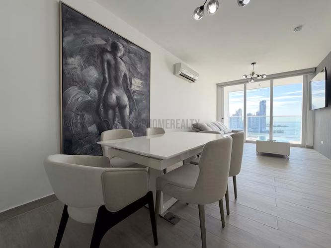 Apartamento Amoblado de 2 Recámaras en Alquiler en Avenida Balboa – 119 m² con Vista al Mar - Imagen 5