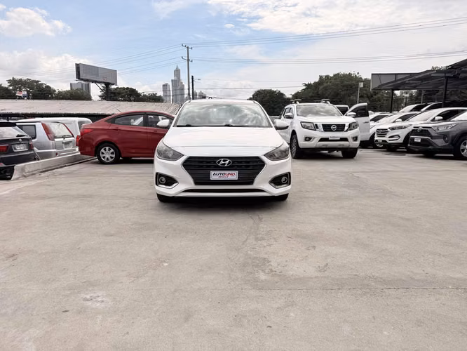 Hyundai Accent Solaris 2018 - Imagen 3