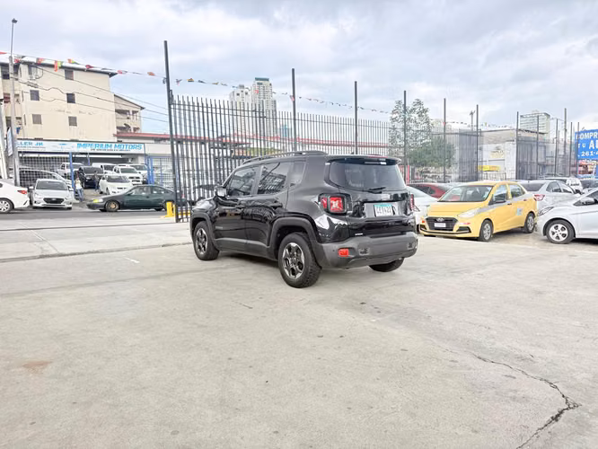 Jeep Renegade 2018 - Imagen 5
