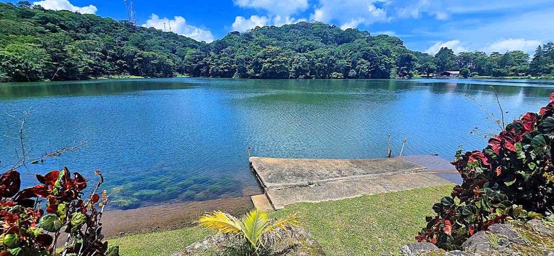 ÚNICA Y DIVERTIDA FRENTE AL LAGO - Imagen 10
