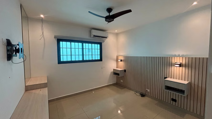 SE ALQUILA - CASA TOTALMENTE REMODELADA EN CERRO VIENTO - RM - Imagen 8