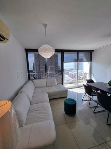 Apartamento Amoblado en Top Towers Costa del Este CIG256699