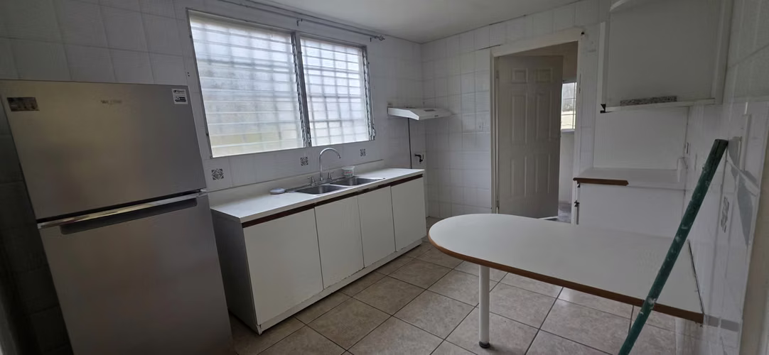 VENTA CASA DE ESQUINA CERCADA GANGA - Imagen 6