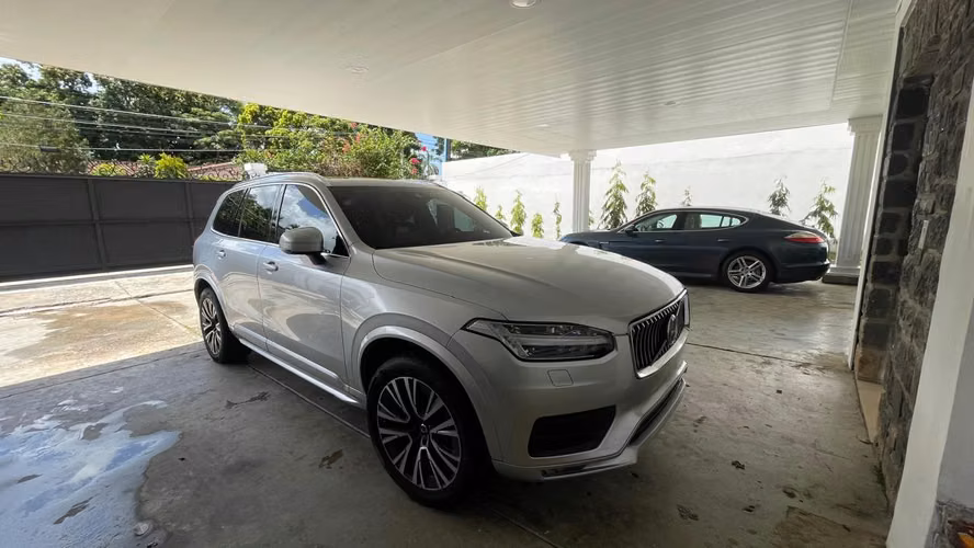 Volvo XC90 T5 DEL 2021 EXCELENTE CONDICIONES