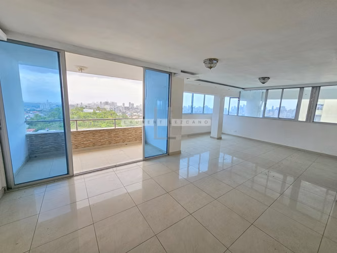 Venta de Apartamento en PH Crystal Hills - Villa de las Fuentes- Haga su oferta